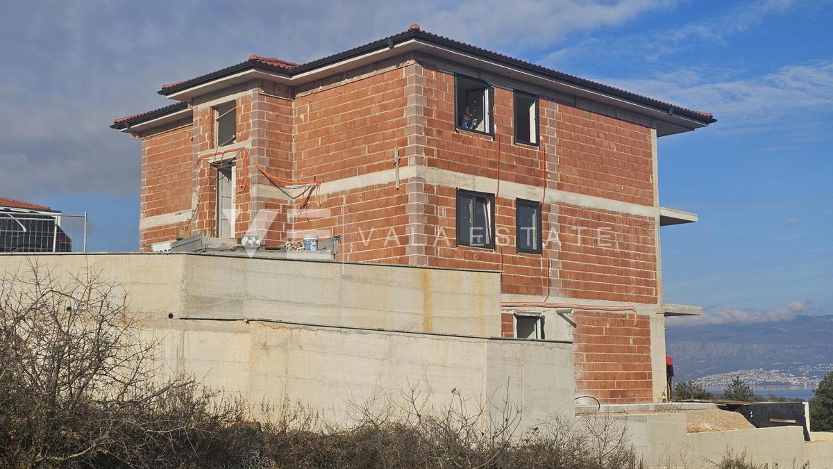 NUOVO APPARTAMENTO CON VISTA MARE, PISCINA E ULTERIORE MONOLOCALE