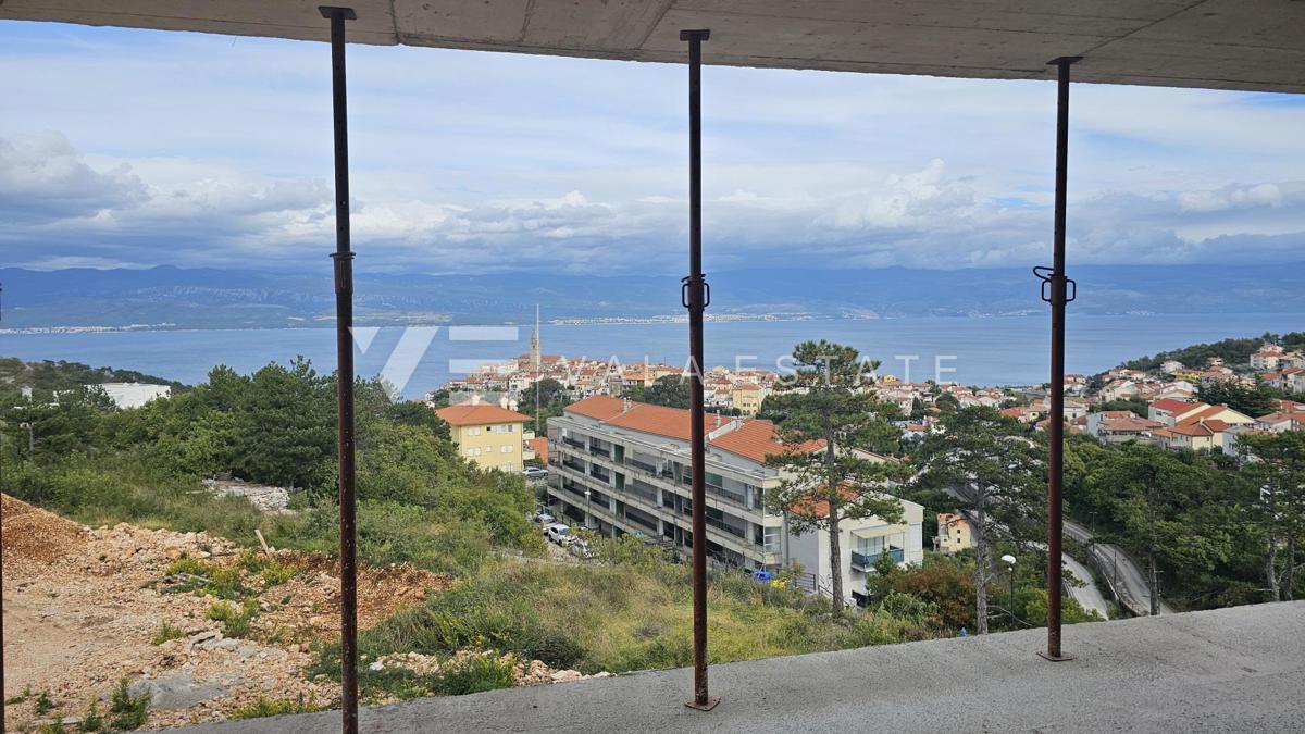 NUOVO APPARTAMENTO CON VISTA MARE, PISCINA E ULTERIORE MONOLOCALE