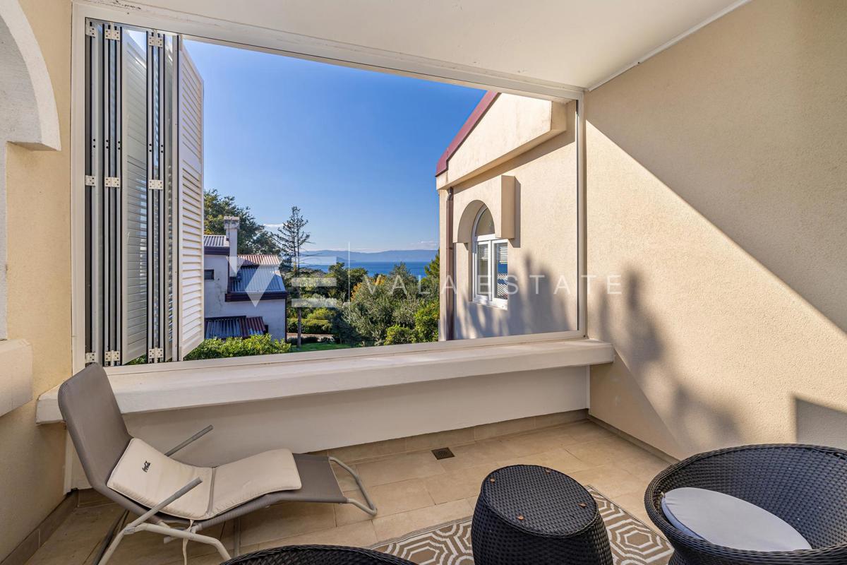 CASA AL PIANO TERRA CON GIARDINO A SOLI 400 M DAL MARE