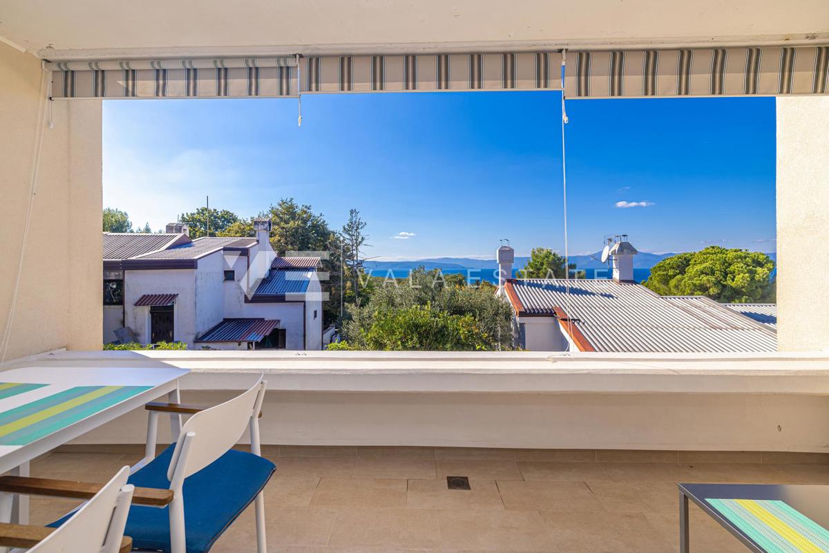 CASA AL PIANO TERRA CON GIARDINO A SOLI 400 M DAL MARE