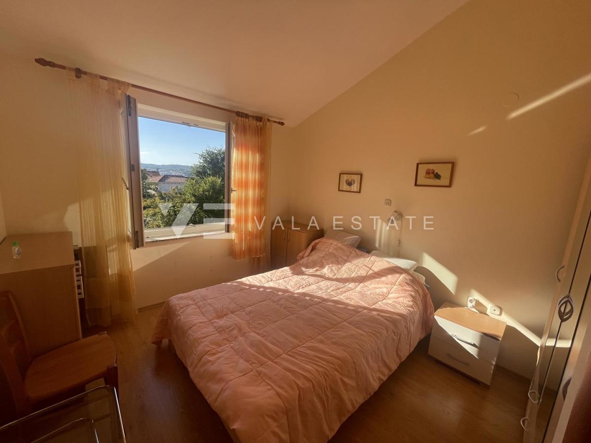 APPARTAMENTO CON VISTA MARE A SOLI 50 M DALLA SPIAGGIA