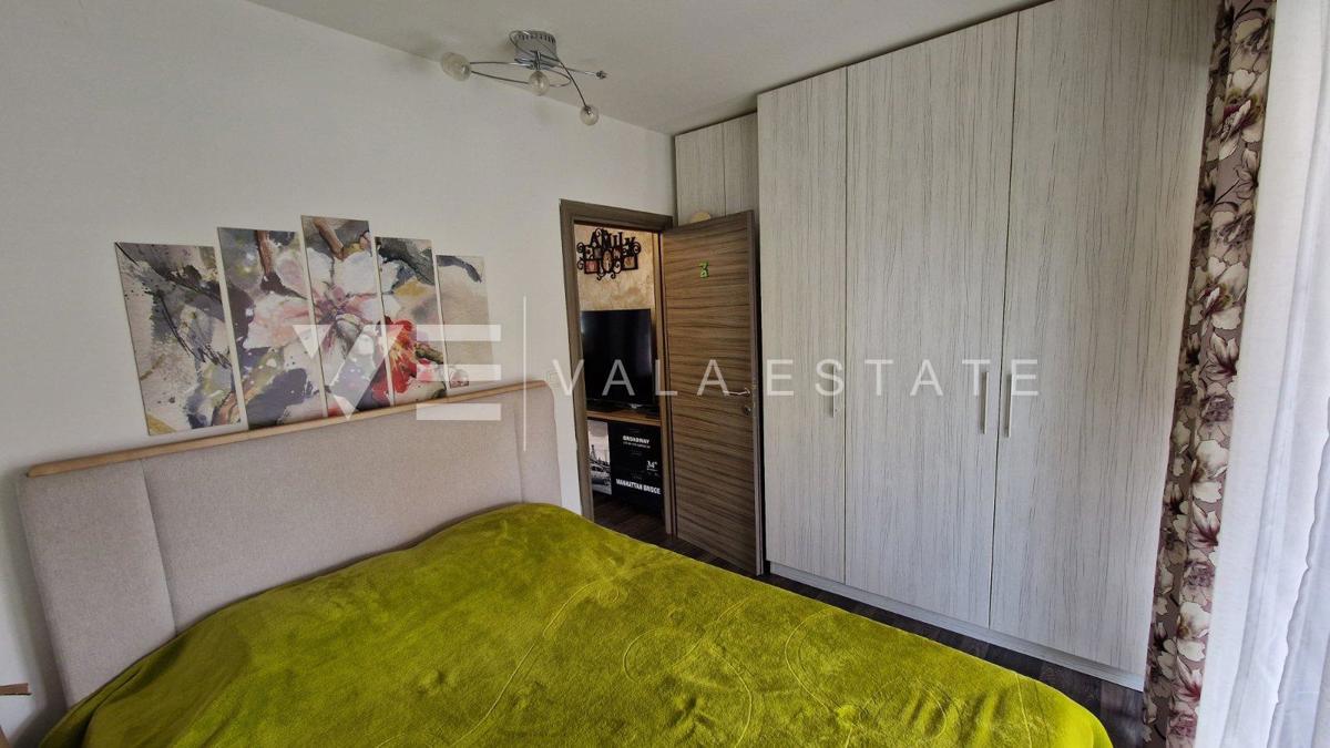 MODERNO APPARTAMENTO AL PIANO TERRA CON GIARDINO VICINO AL MARE