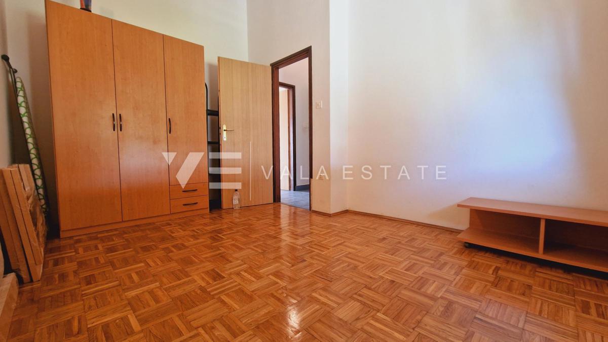 APPARTAMENTO CON VISTA MARE IN POSIZIONE ATTRAENTE