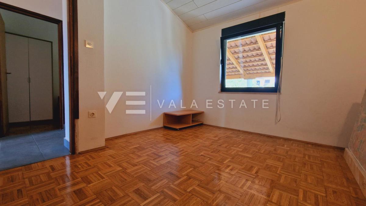 APPARTAMENTO CON VISTA MARE IN POSIZIONE ATTRAENTE