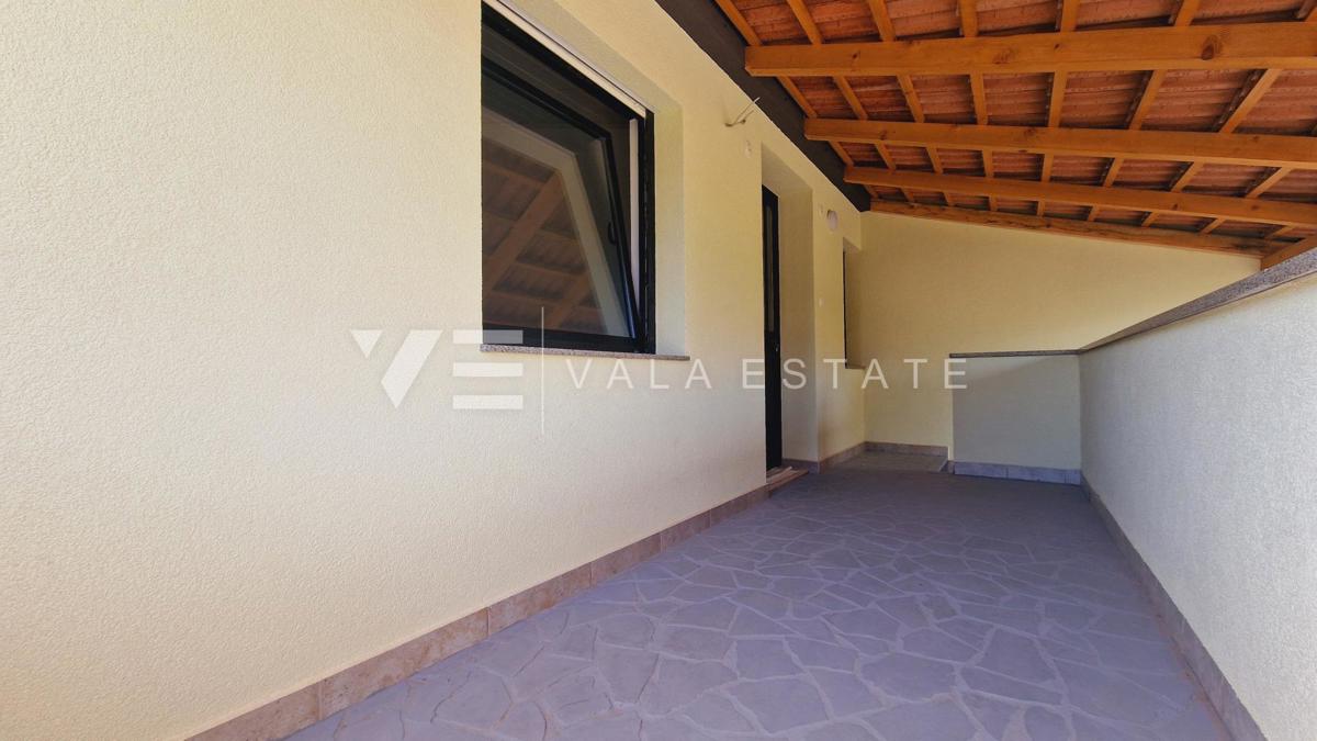 APPARTAMENTO CON VISTA MARE IN POSIZIONE ATTRAENTE