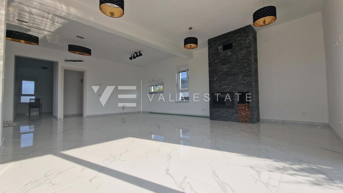 NUOVA VILLA CON PISCINA E VISTA MARE PANORAMICA