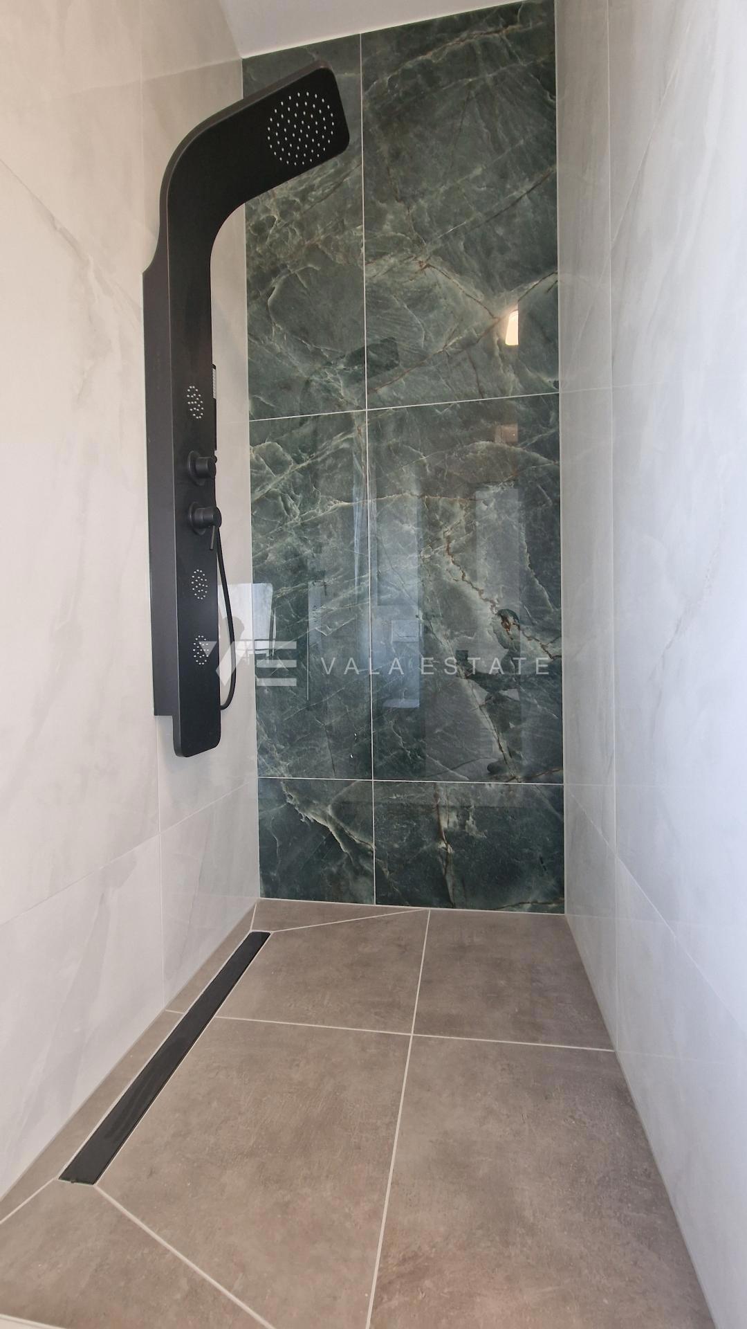 NUOVA VILLA CON PISCINA E VISTA MARE PANORAMICA