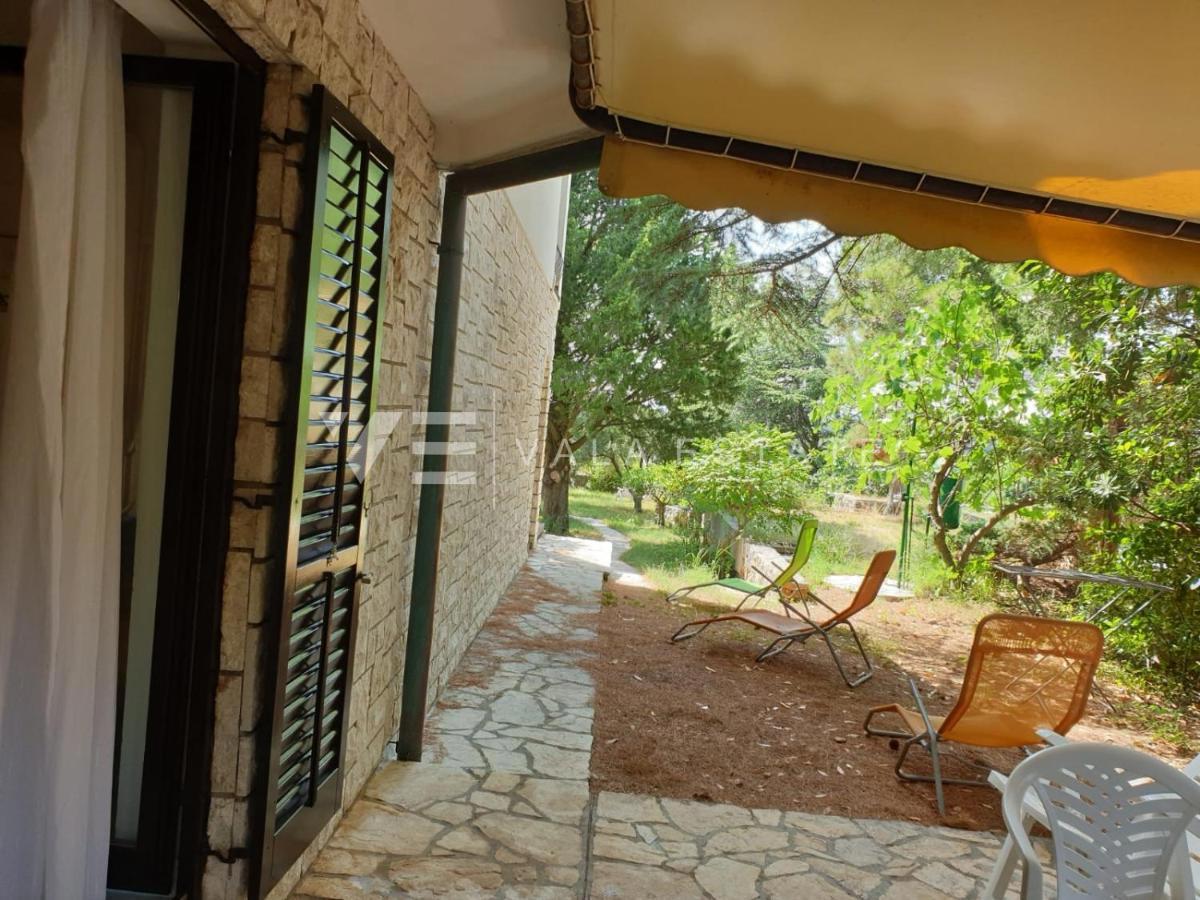 CASA INDIPENDENTE CON AMPIO GIARDINO A SOLI 100 DAL MARE