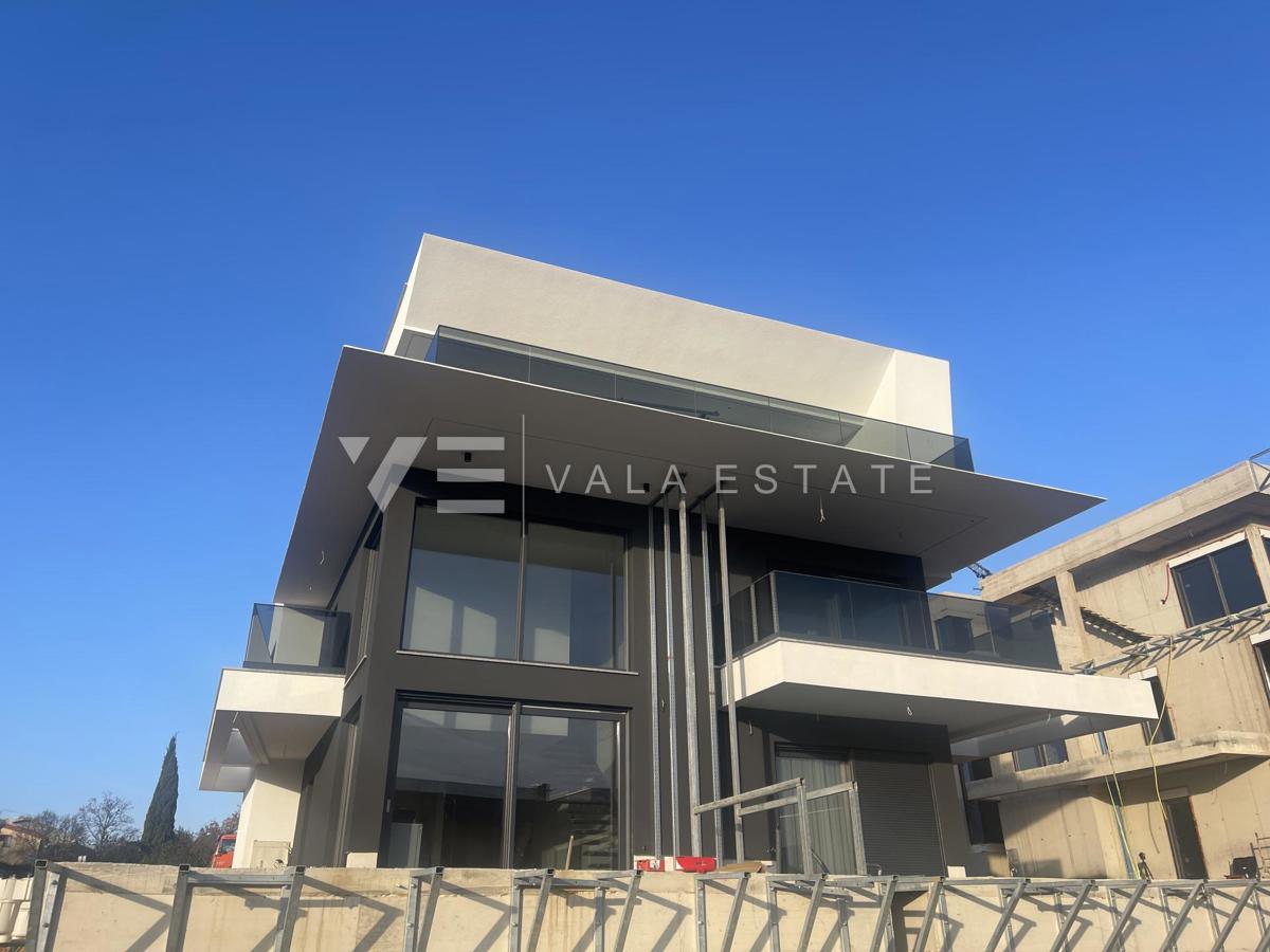 APPARTAMENTO CON DUE CAMERE DA LETTO IN UN NUOVO EDIFICIO CON VISTA MARE