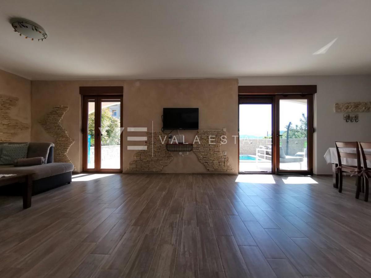 CASA DOPPIA CON VISTA MARE E PISCINA