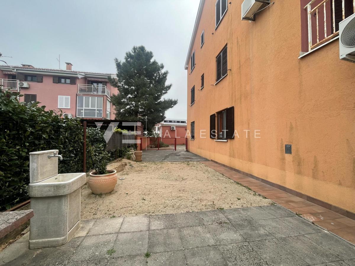 APPARTAMENTO AL PIANO TERRA CON GIARDINO VICINO A SPLENDIDE SPIAGGE