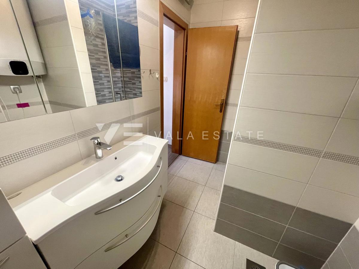 APPARTAMENTO AL PIANO TERRA CON GIARDINO VICINO A SPLENDIDE SPIAGGE