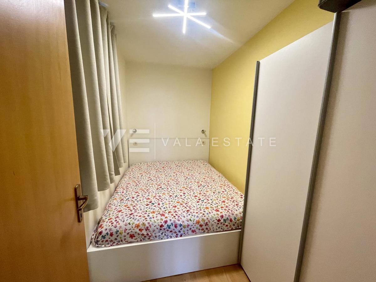 APPARTAMENTO AL PIANO TERRA CON GIARDINO VICINO A SPLENDIDE SPIAGGE