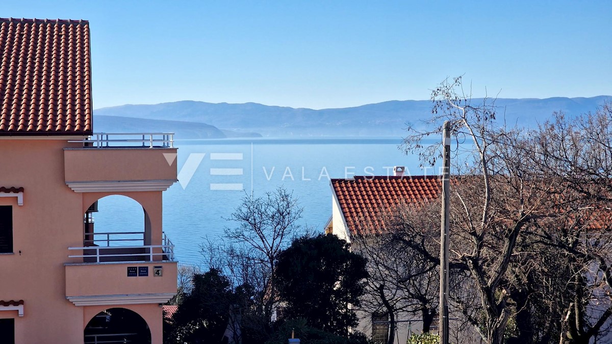  CASA DOPPIA MODERNAMENTE ARREDATA CON VISTA MARE