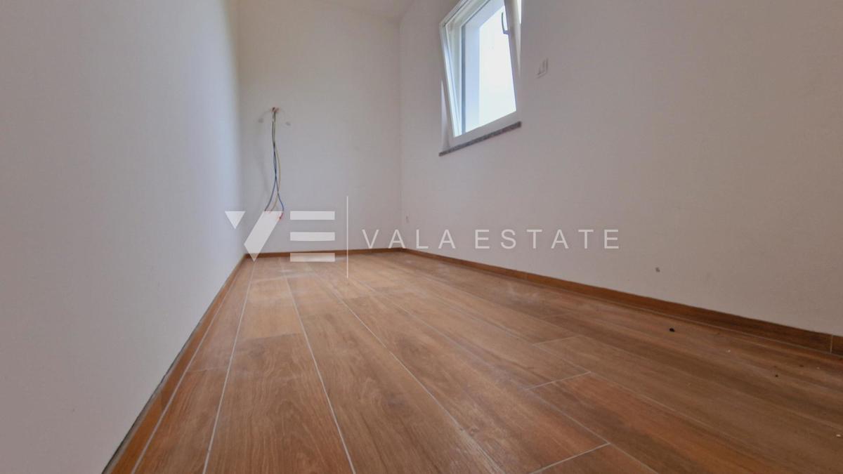 MODERNO ATTICO CON VISTA MARE