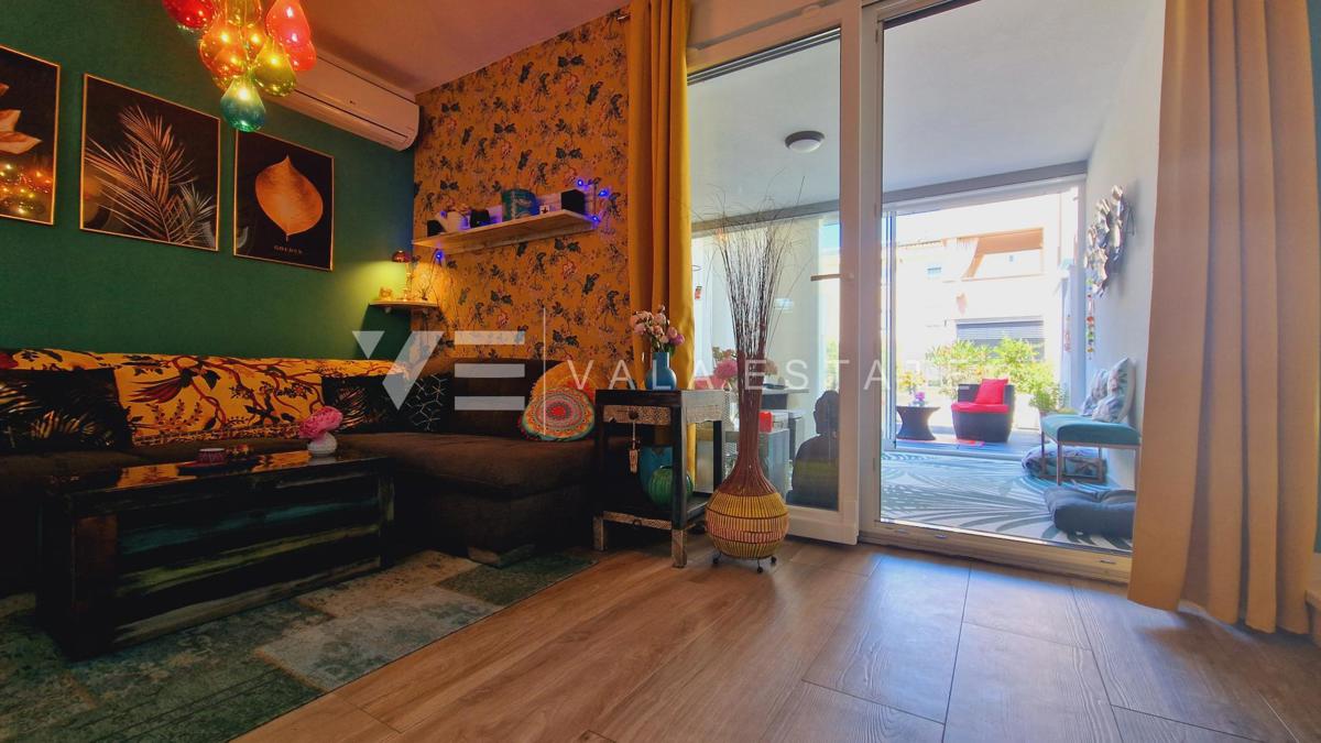 APPARTAMENTO AL PIANO TERRA CON GIARDINO A SOLI 150 M DAL MARE