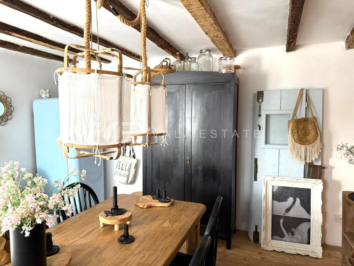 CASA IN PIETRA RISTRUTTURATA NEL CENTRO STORICO