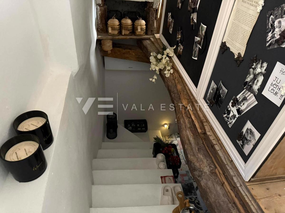 CASA IN PIETRA RISTRUTTURATA NEL CENTRO STORICO