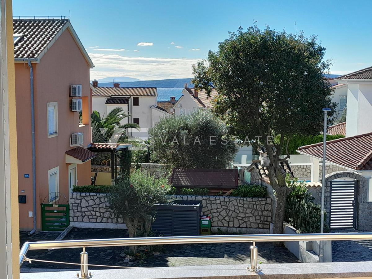 APPARTAMENTO CON VISTA MARE E GIARDINO VICINO ALLA SPIAGGIA