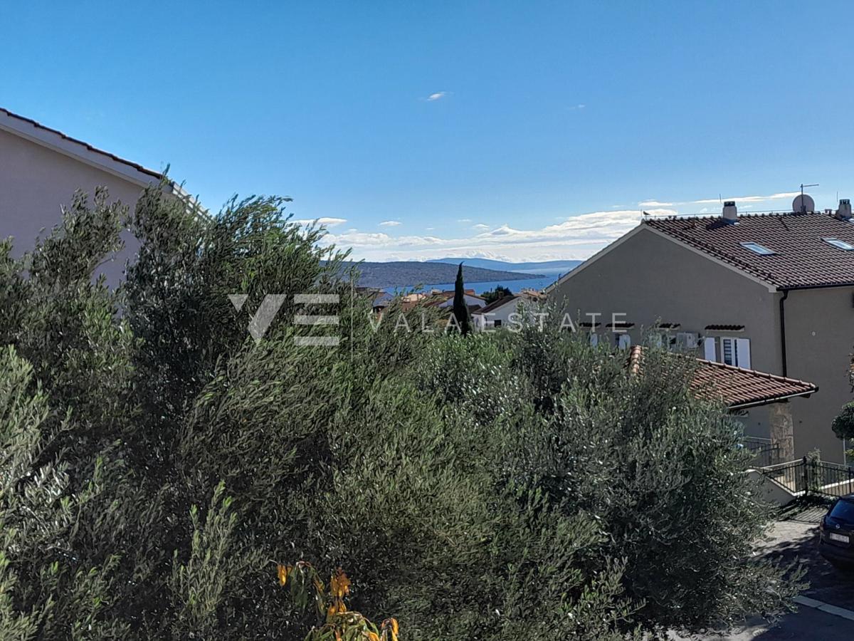 APPARTAMENTO CON VISTA MARE E GIARDINO VICINO ALLA SPIAGGIA