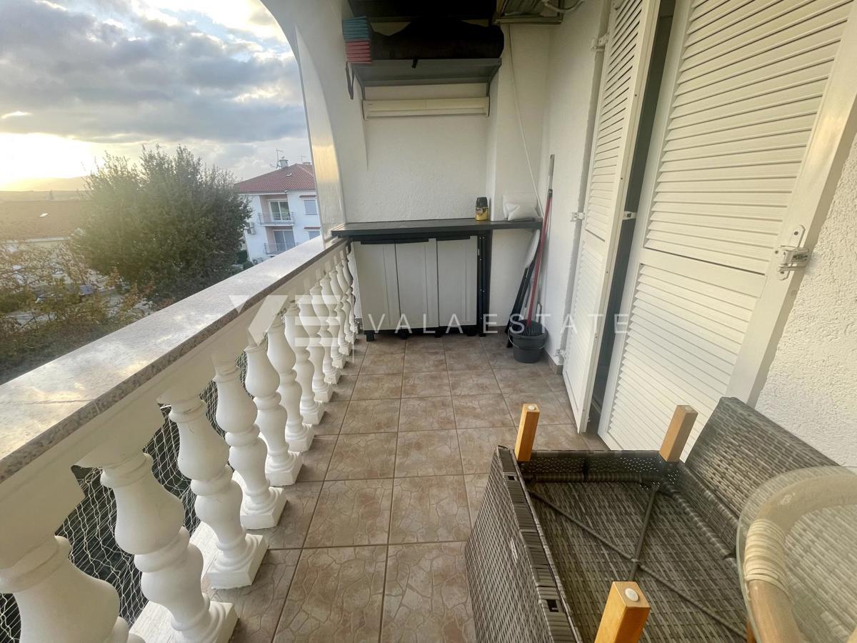 APPARTAMENTO CON UNA CAMERA DA LETTO VICINO A SPIAGGE BELLISSIME