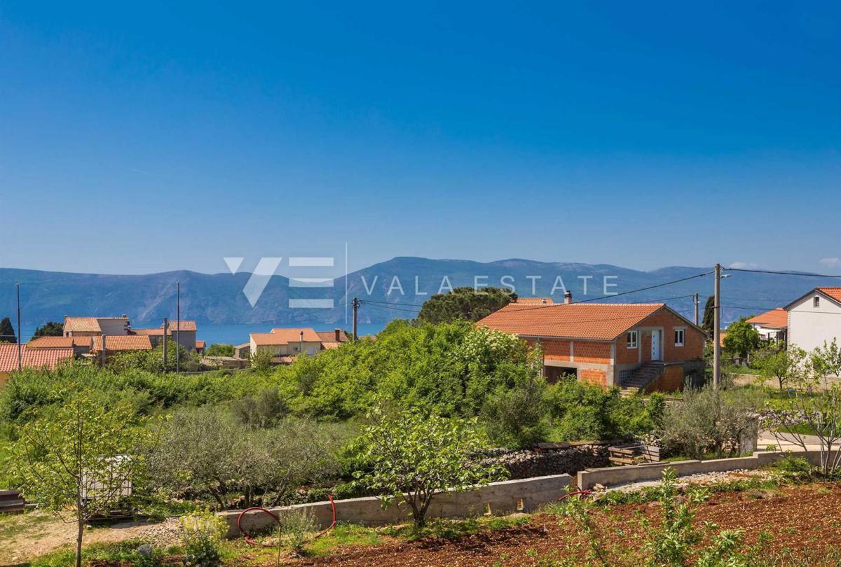 CASA DOPPIA CON PISCINA E VISTA MARE