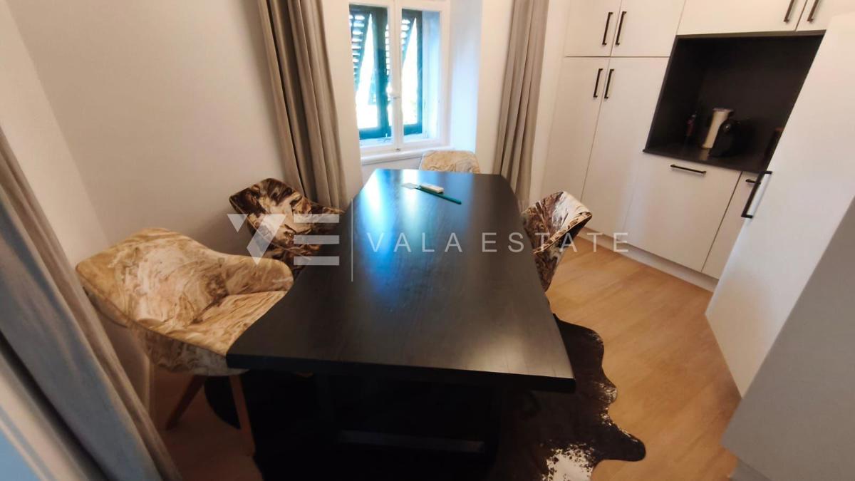 APPARTAMENTO NEL CENTRO DI MALINSKA A SOLI 60 M DALLA SPIAGGIA