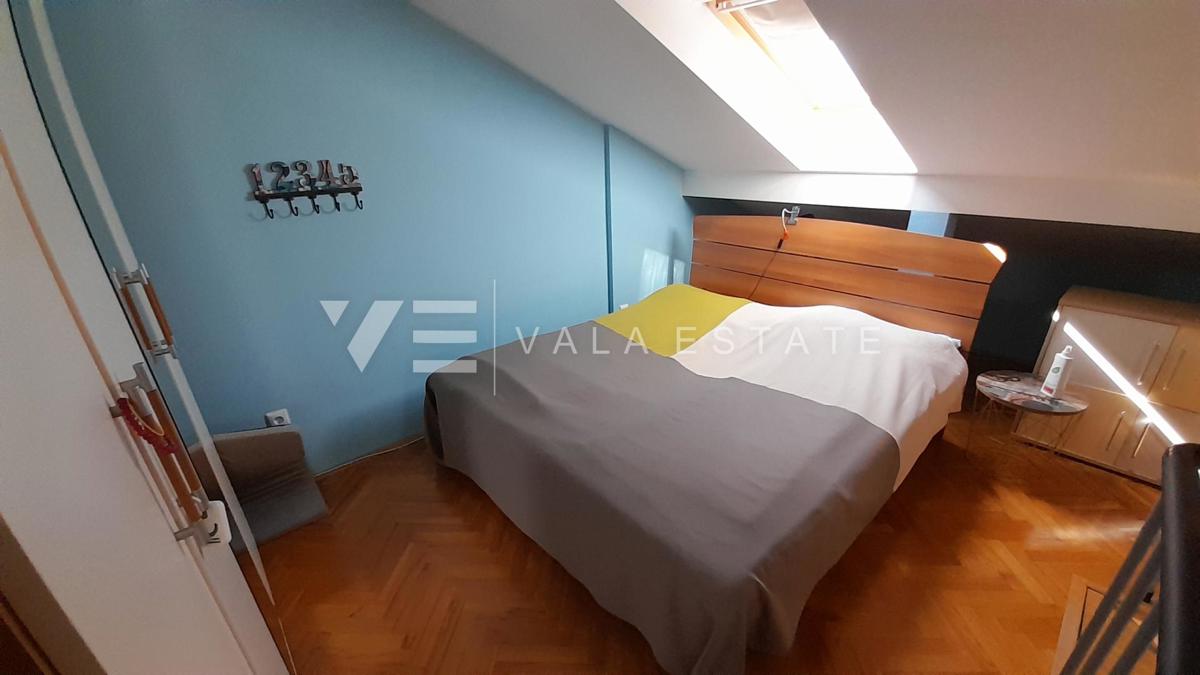 APPARTAMENTO SU DUE PIANI CON VISTA MARE