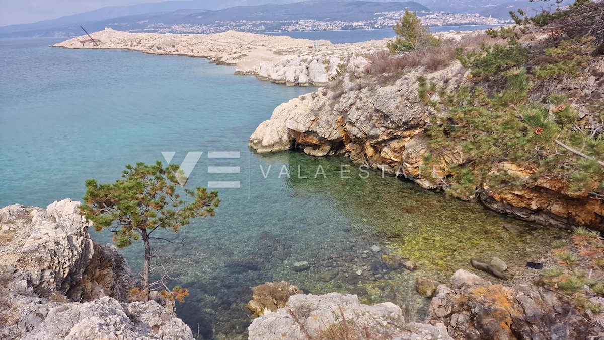 APPARTAMENTO DI LUSSO IN PRIMA FILA AL MARE