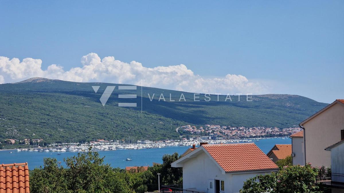 NUOVO APPARTAMENTO SU DUE PIANI CON VISTA MARE