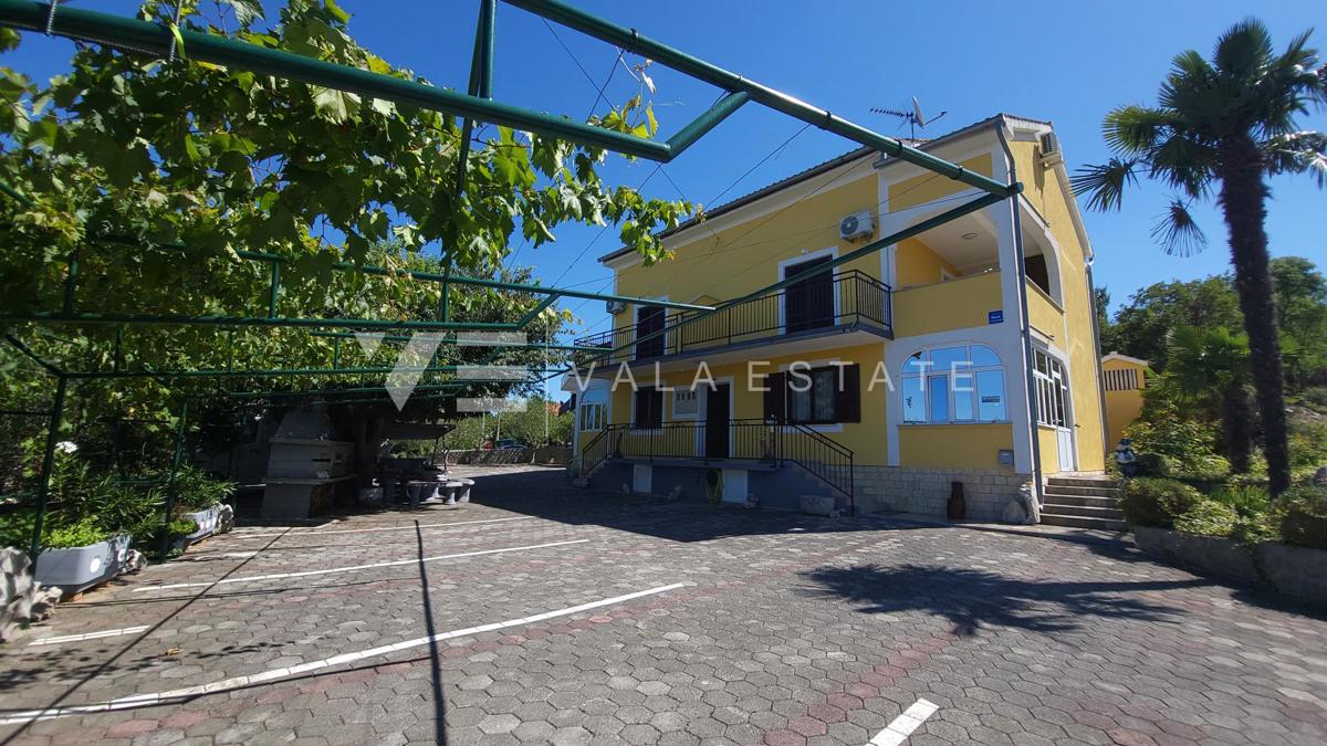 CASA APPARTAMENTO INDIPENDENTE CON VISTA MARE