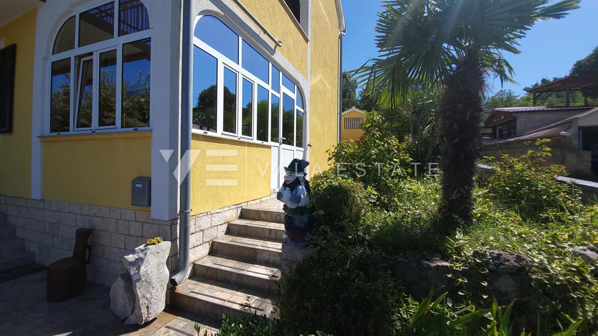CASA APPARTAMENTO INDIPENDENTE CON VISTA MARE