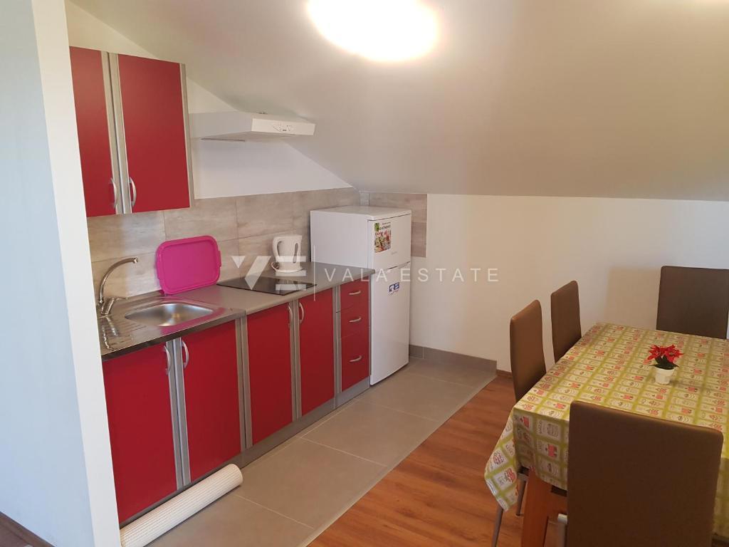 CASA APPARTAMENTO INDIPENDENTE CON VISTA MARE