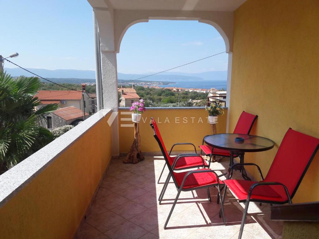 CASA APPARTAMENTO INDIPENDENTE CON VISTA MARE