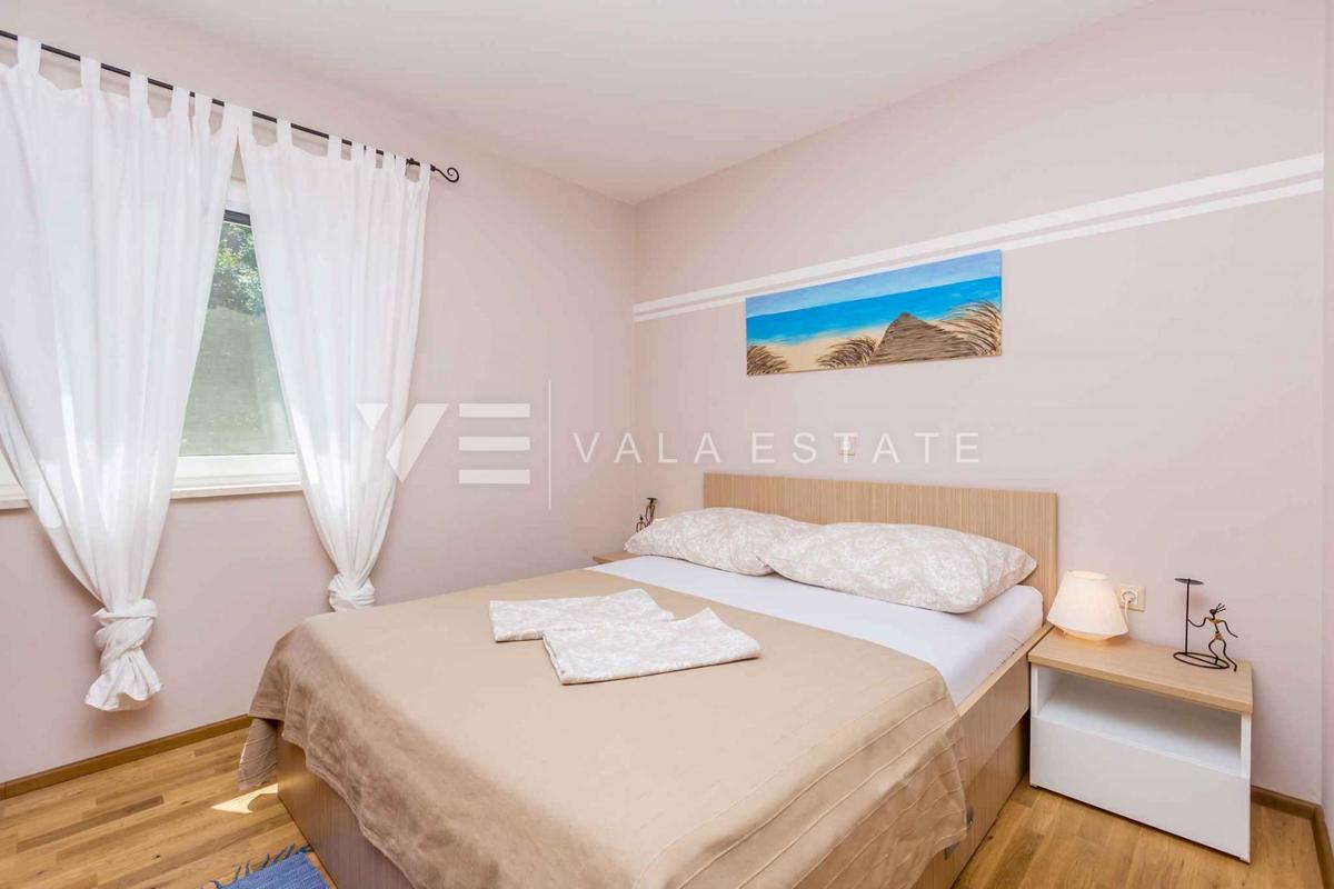 CASA INDIPENDENTE CON PISCINA IN POSIZIONE TRANQUILLA