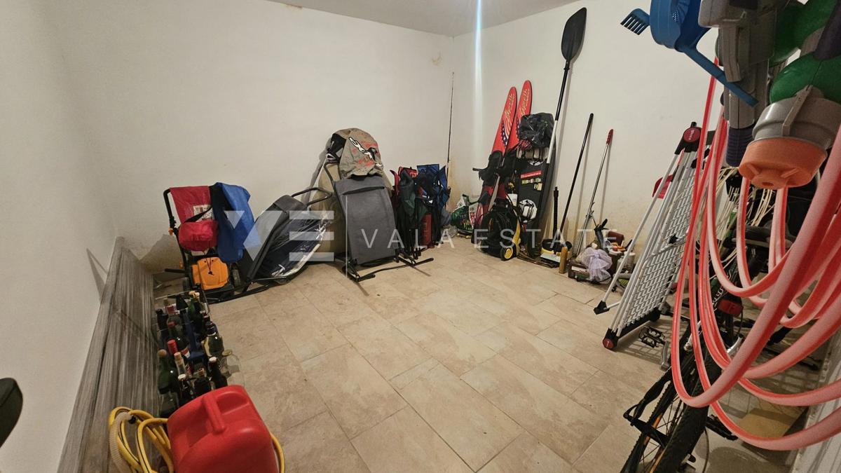 APPARTAMENTO PIANO TERRA CON GIARDINO A 100 M DALLA SPIAGGIA