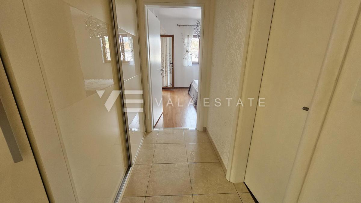 APPARTAMENTO PIANO TERRA CON GIARDINO A 100 M DALLA SPIAGGIA