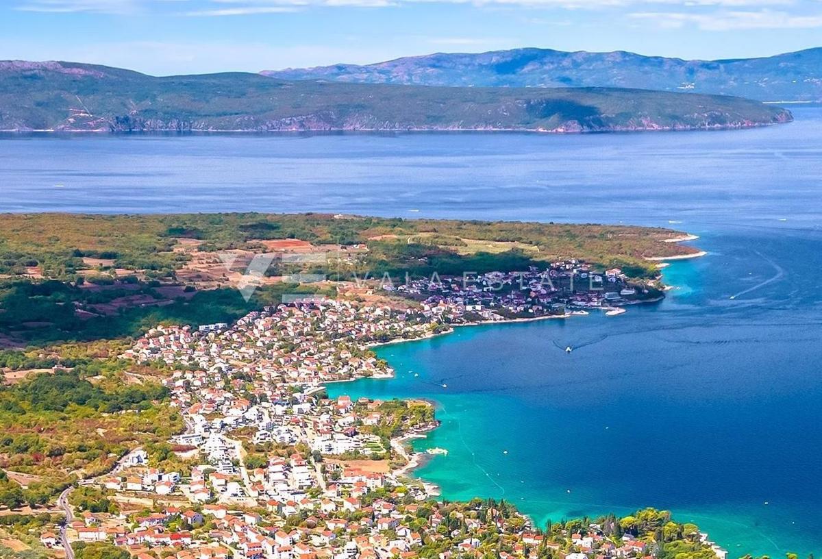 APPARTAMENTO PIANO TERRA CON GIARDINO A 100 M DALLA SPIAGGIA