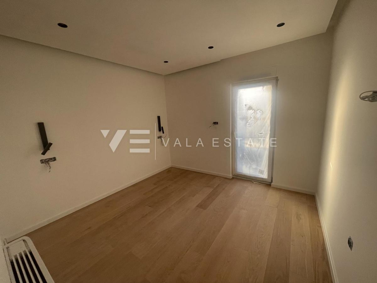 APPARTAMENTO AL PIANO TERRA DI NUOVA COSTRUZIONE CON PISCINA E VISTA MARE