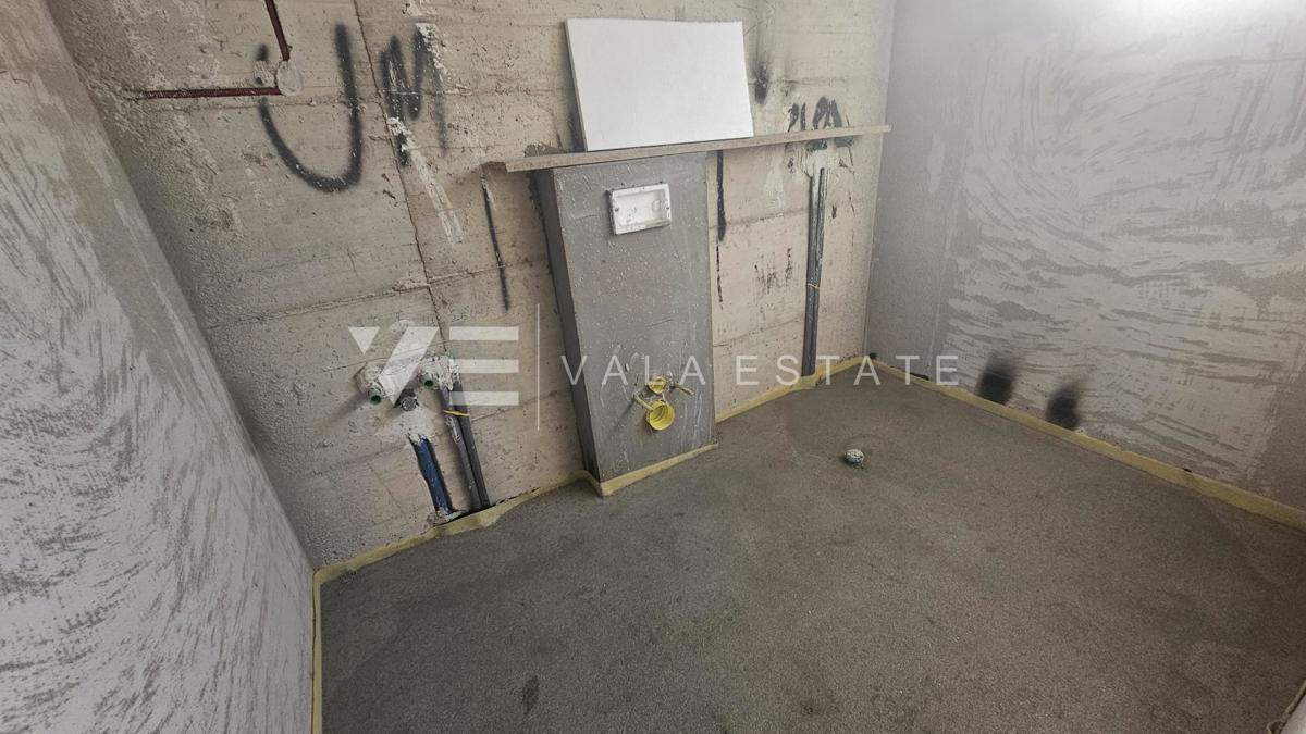 NUOVA CASA BIFAMILIARE CON PISCINA A SOLI 200 M DAL MARE