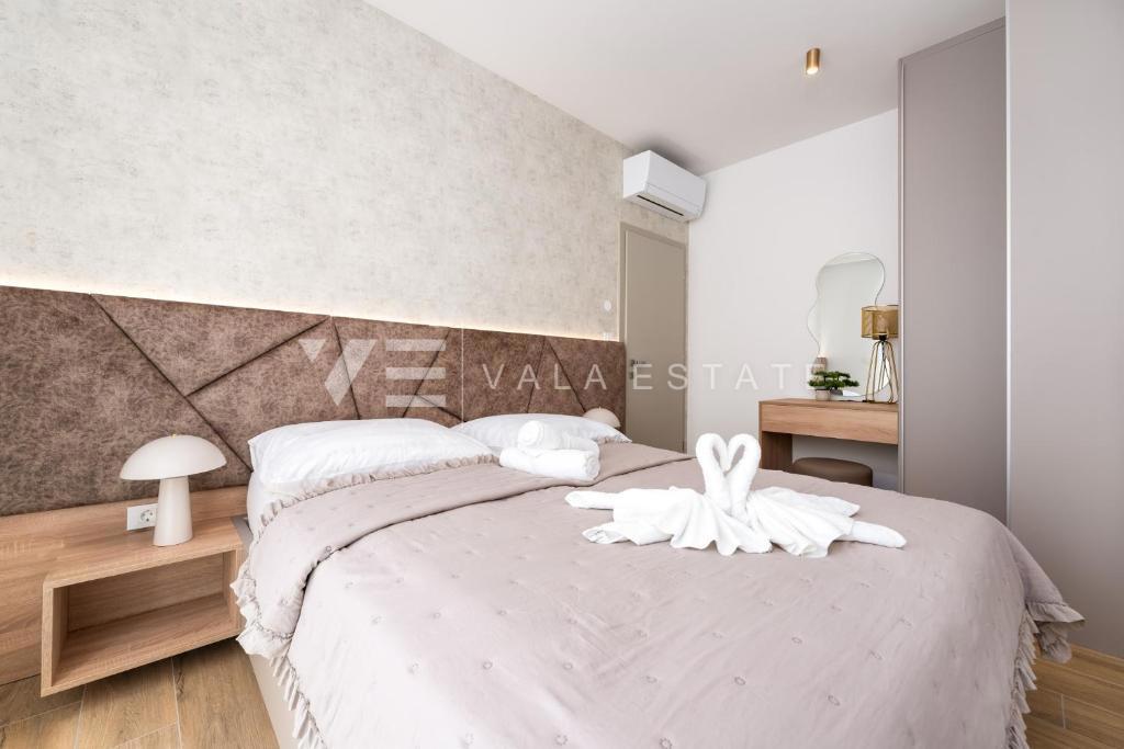 NUOVA CASA INDIPENDENTE CON PISCINA VICINO AL MARE