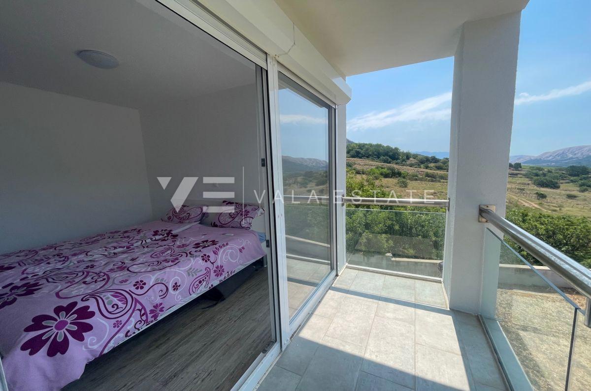 NUOVA CASA BIFAMILIARE IN POSIZIONE TRANQUILLA