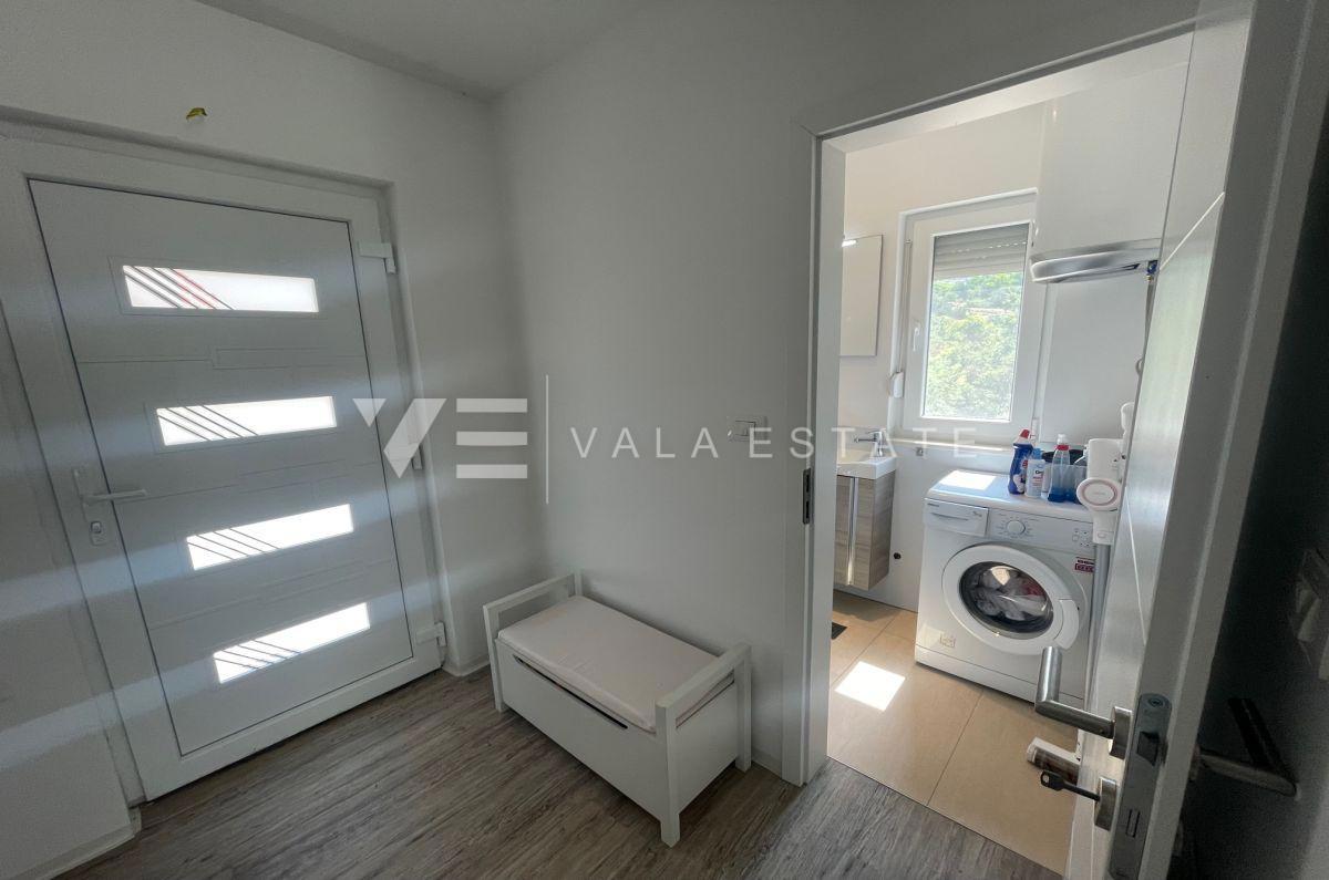 NUOVA CASA BIFAMILIARE IN POSIZIONE TRANQUILLA