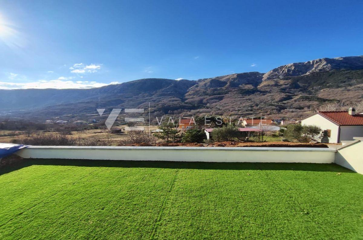 NUOVA CASA BIFAMILIARE IN POSIZIONE TRANQUILLA