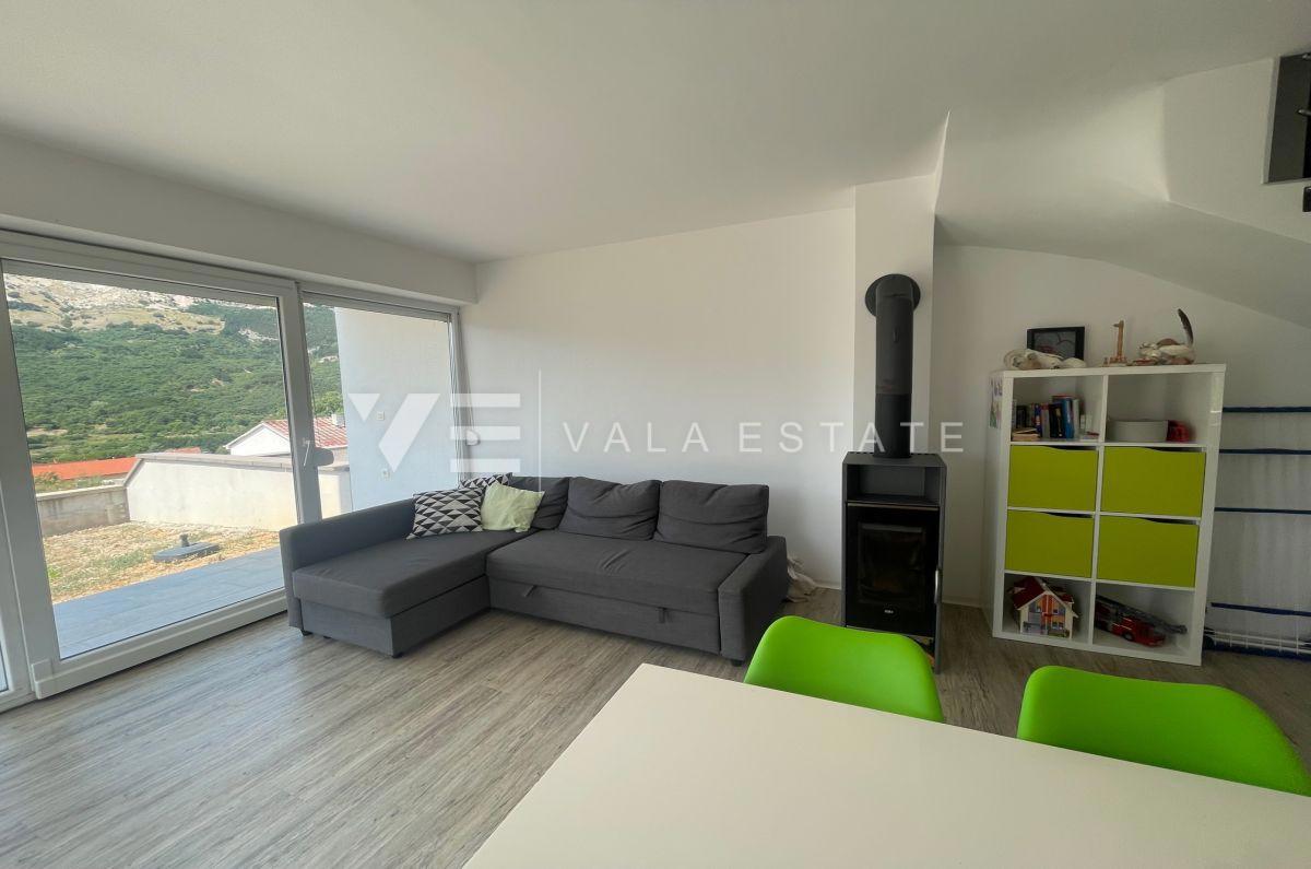 NUOVA CASA BIFAMILIARE IN POSIZIONE TRANQUILLA