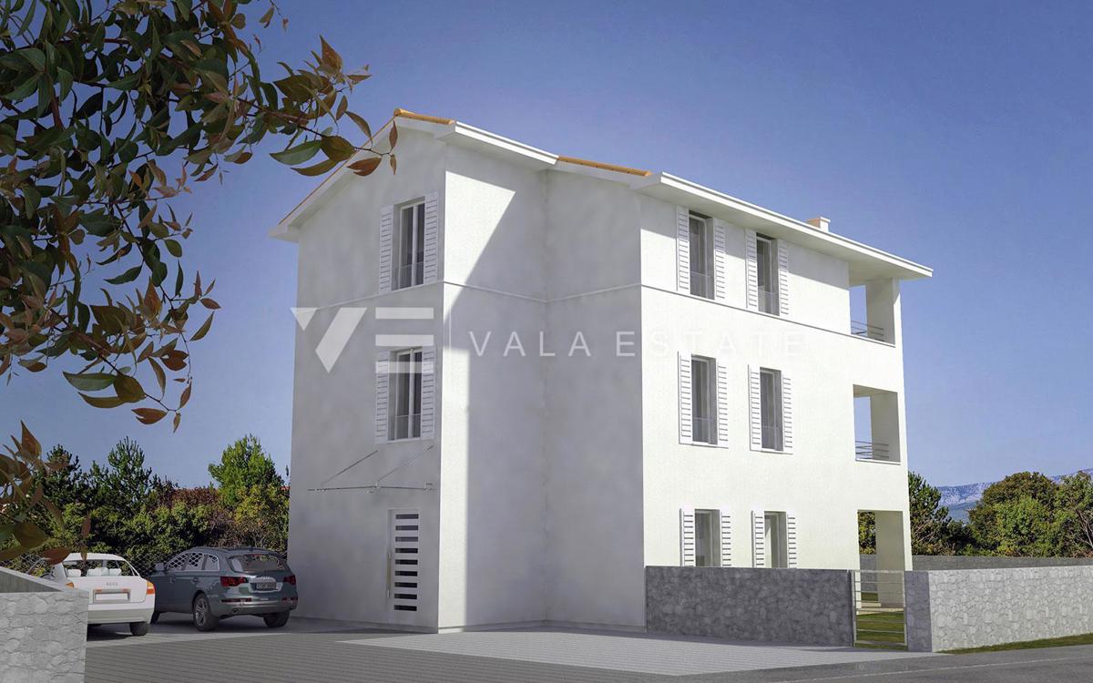 APPARTAMENTO AL PRIMO PIANO CON VISTA MARE