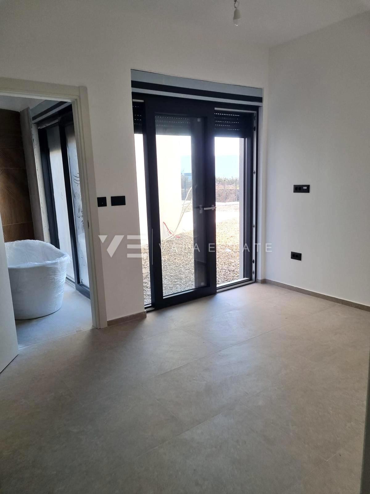 CASA MODERNA DOPPIA CON VISTA MARE