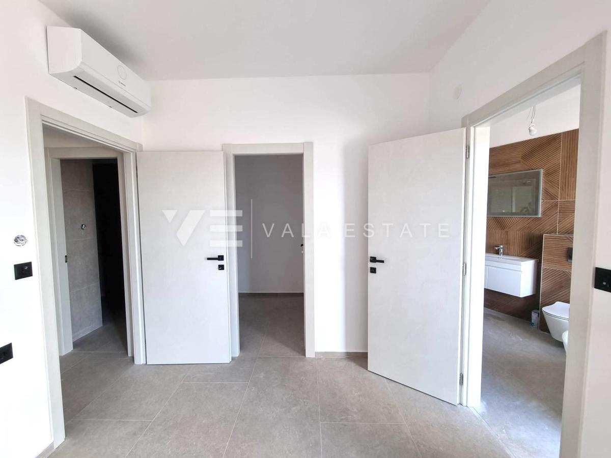 CASA MODERNA DOPPIA CON VISTA MARE
