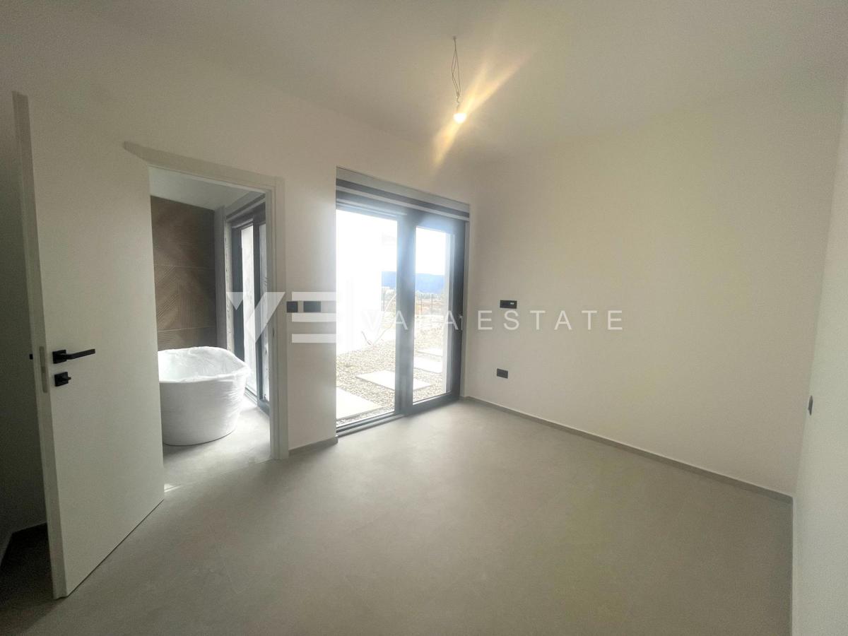 CASA MODERNA DOPPIA CON VISTA MARE