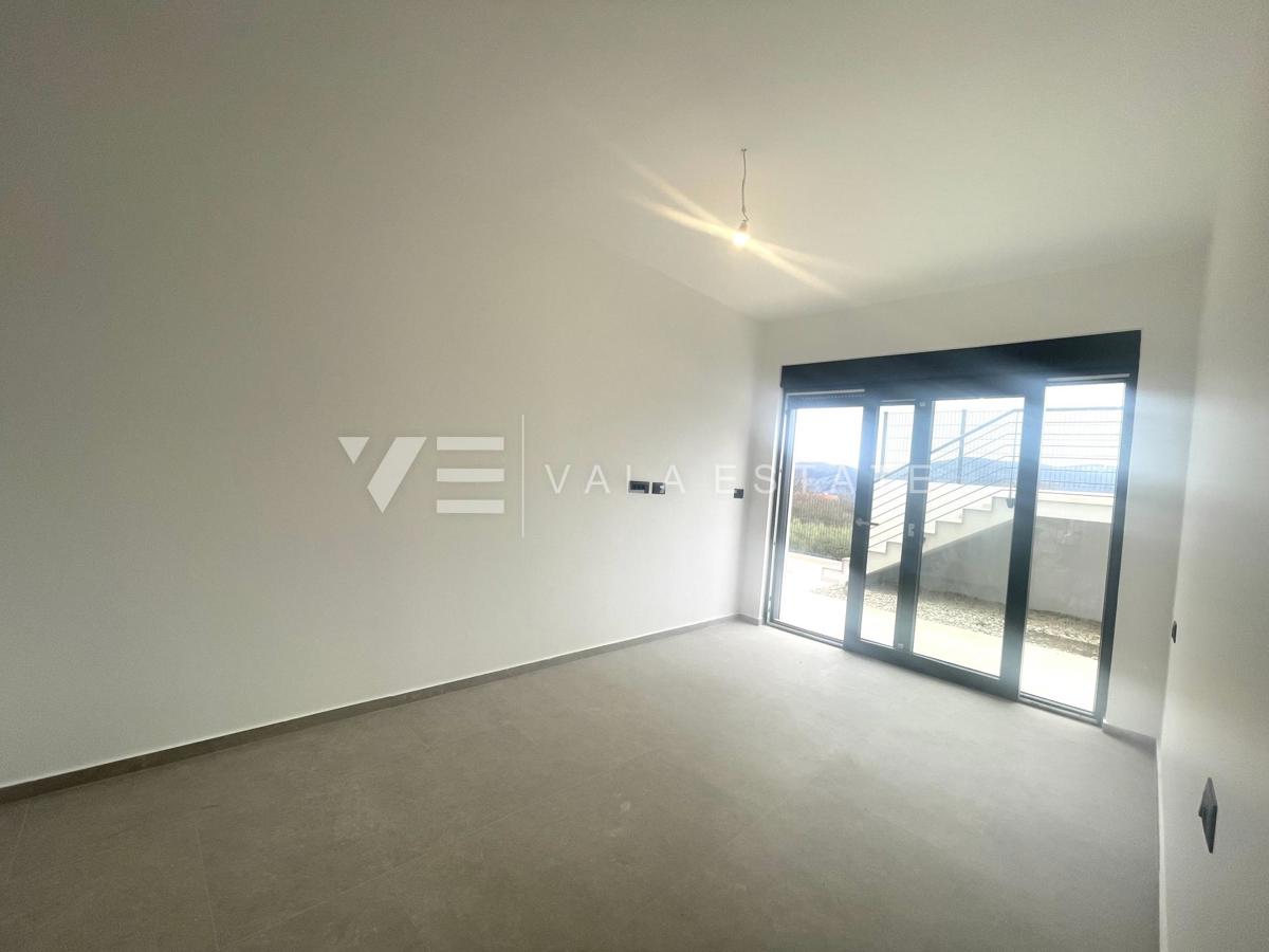 CASA MODERNA DOPPIA CON VISTA MARE